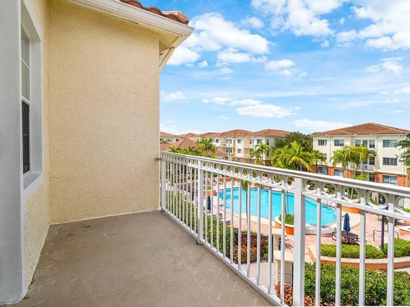 9901 Baywinds Drive #3304, West Palm Beach, FL 33411