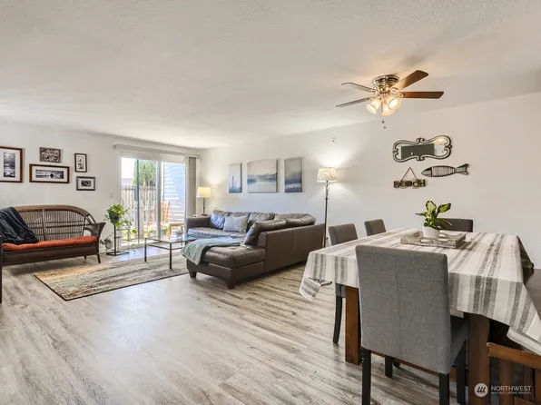 9815 Holly Drive #A107, Everett, WA 98204