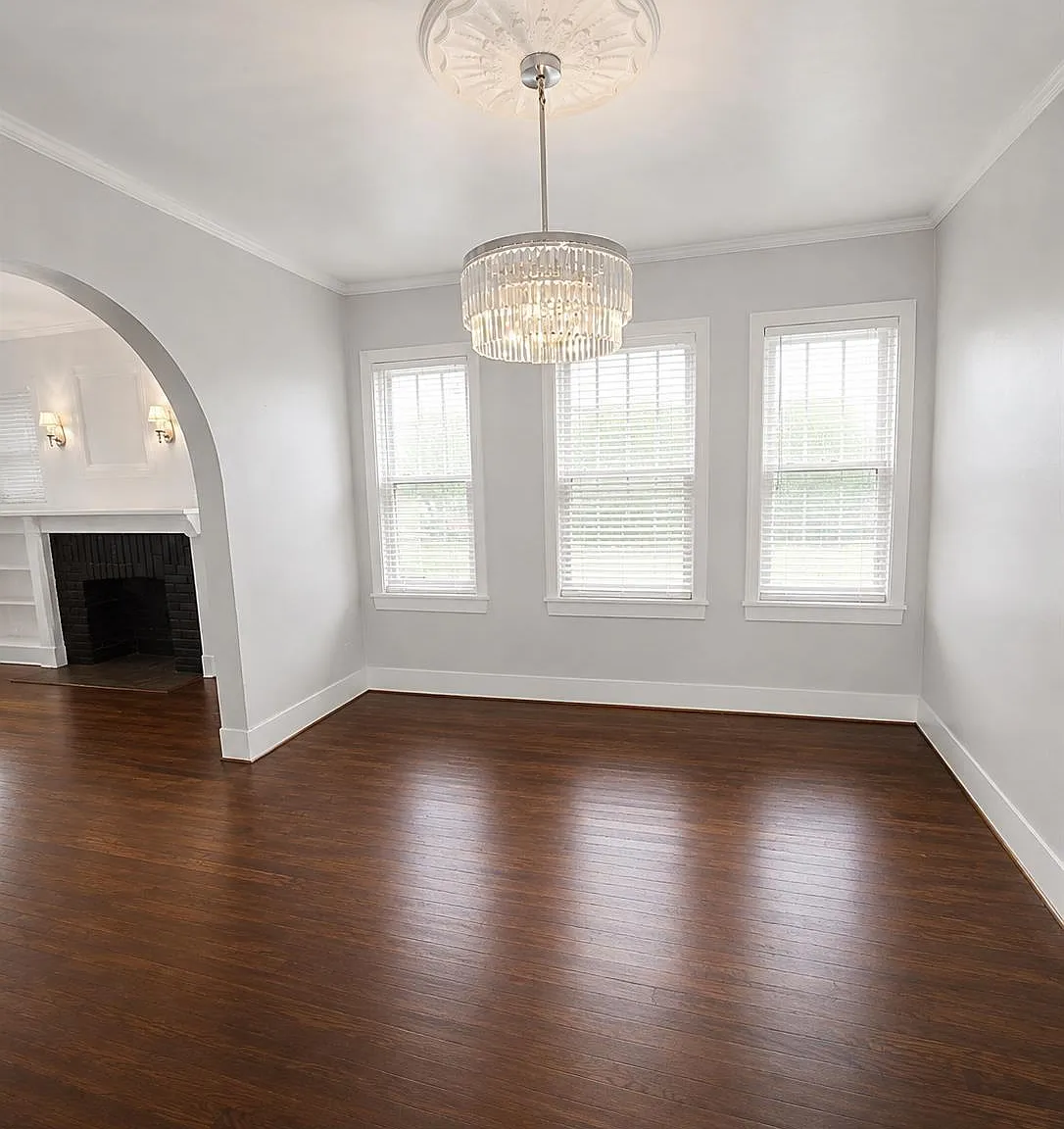 3 bed, 1.5 bath, $1,350 — Photo 2