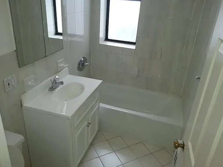 189 Sterling Pl #10 — Photo 8