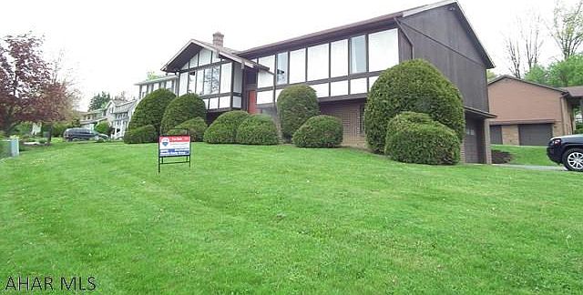 1st image of 129 Mountain Ave