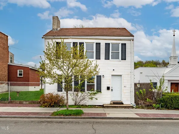 362 2nd St, Troy, NY 12180