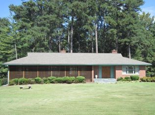 111 Sheffield Rd, Greenwood, SC 29646