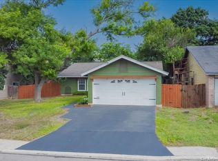 5431 Mountain Vista Dr, San Antonio, TX 78247