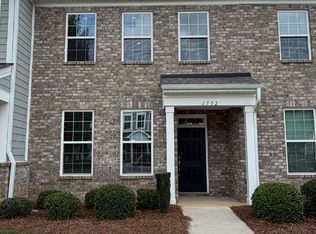 1752 Eastfall St, Kernersville, NC 27284
