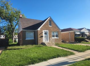 3203 Jackson St, Bellwood, IL