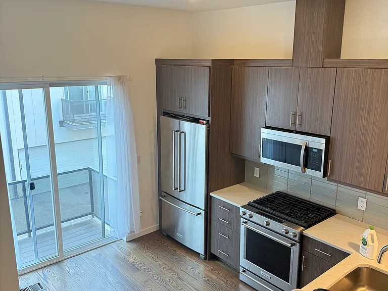 3067 W 16th Ave — Photo 6