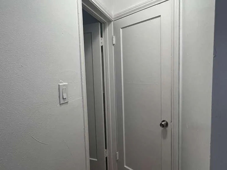 615 S Normandie Ave #39 — Photo 4