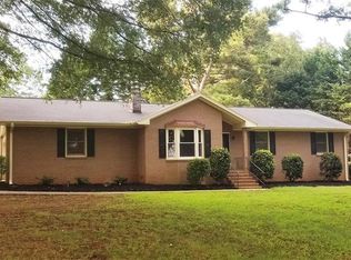 1418 Old Ivy Rd, Anderson, SC 29621