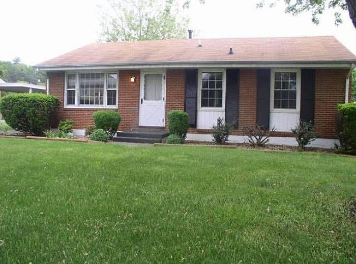 1st image of 2208 Bainbridge Dr