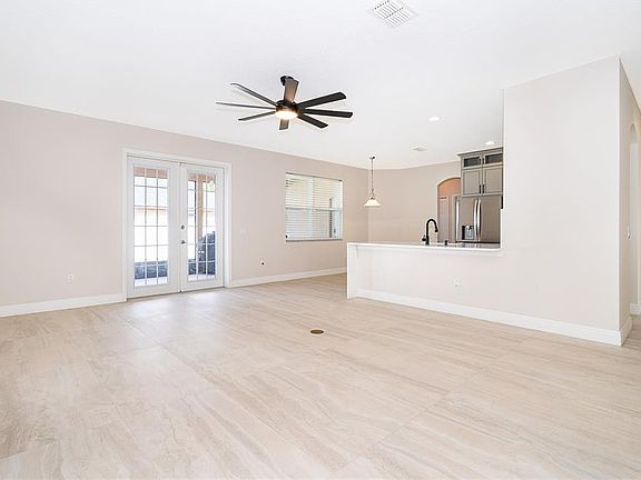 4th image of 700 ELKHORN FERN LANE