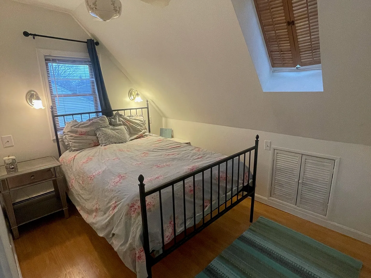 1 bed, 1000 sqft, $1,850 — Photo 2