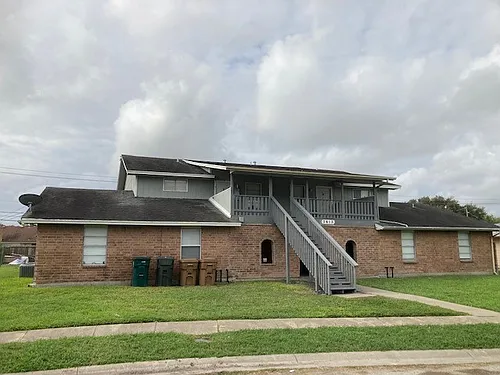 3613 Crestbrook Ct #4 Photo 1