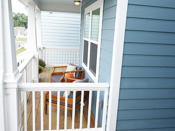 4th image of 156 Weavers Grove Dr #127