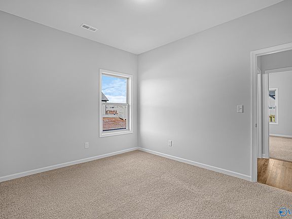 3rd image of 328 Valion St