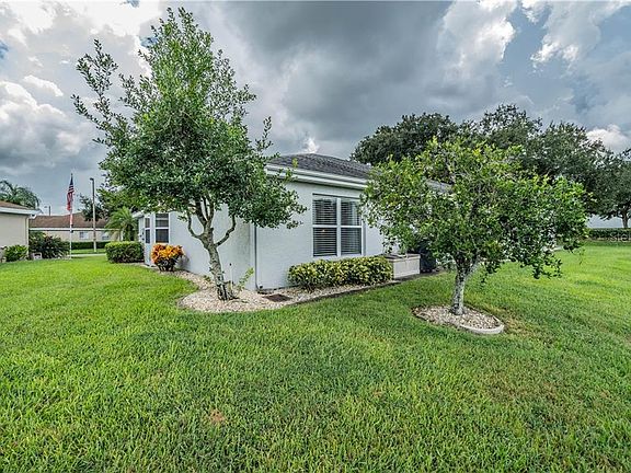 4th image of 843 Manchester Woods Drive ##24