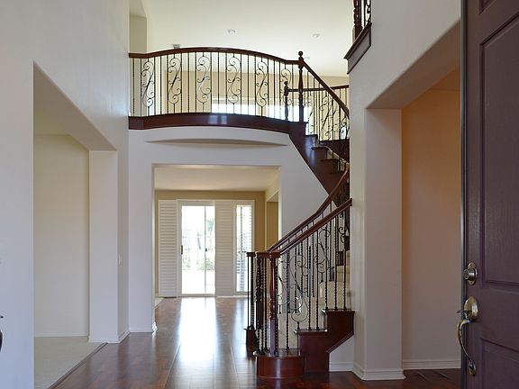 5th image of 2528 N Falconer Way