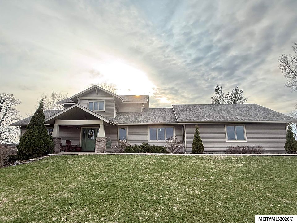 1st image of 35560A 180th Ave