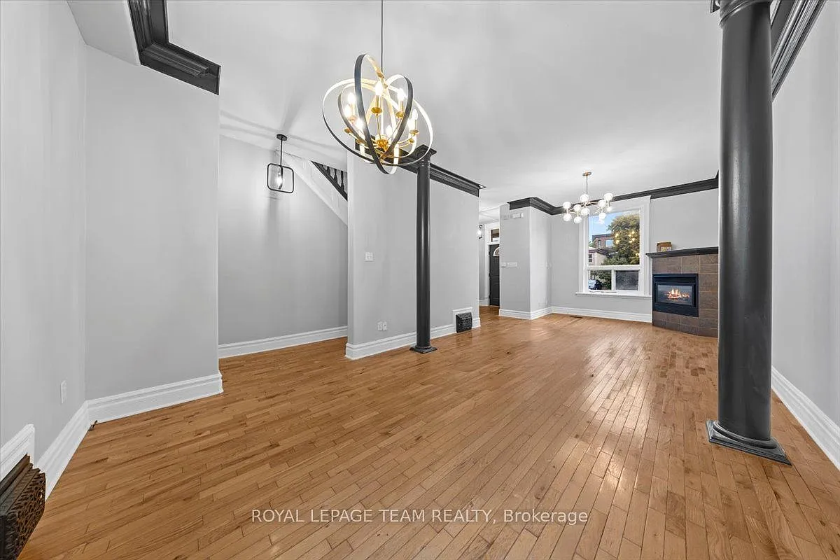 3 bed, $3,200 — Photo 4