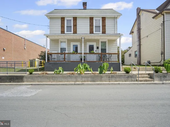 104 N Locust St, Palmyra, PA 17078