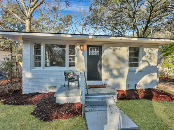 1251 Wisteria Rd, Charleston, SC 29407