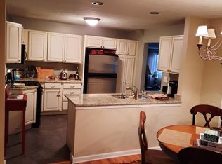 36 Bard Dr, Hudson, OH 44236