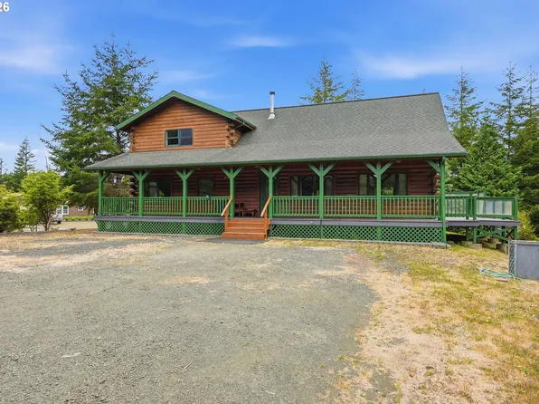 69247 Joshua Ln, North Bend, OR 97459