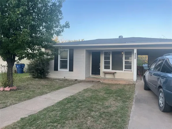 120 Ragland St, Graham, TX 76450