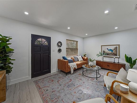 5th image of 4105 W BAY VILLA AVENUE