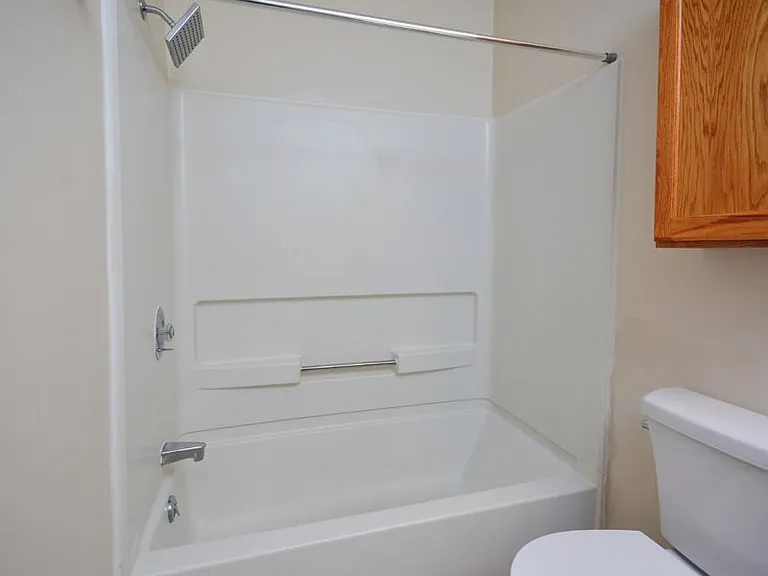 425 Summerwalk Cir — Photo 26