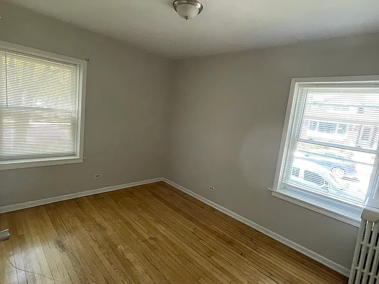3035 N Long Ave — Photo 7