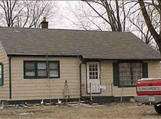 1618 Newell St, Waterloo, IA 50707