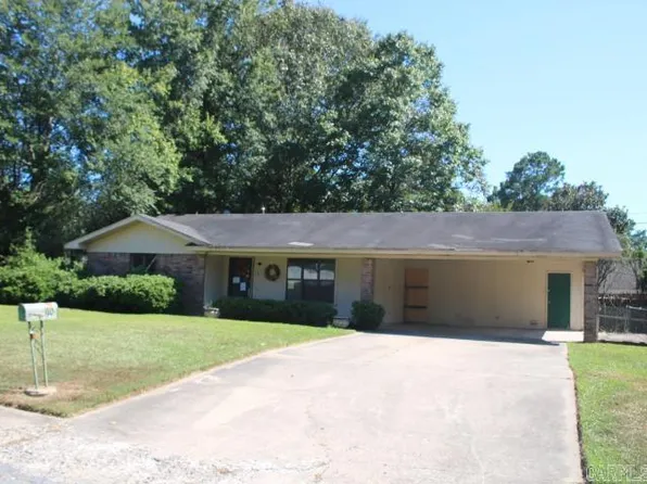 110 Friendswood Dr, Pine Bluff, AR 71603
