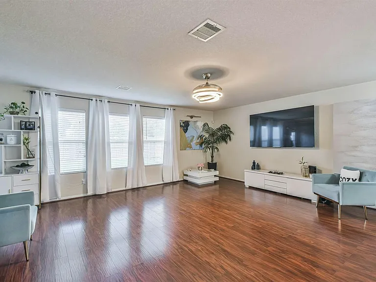 13510 Dahlia Green Way — Photo 5