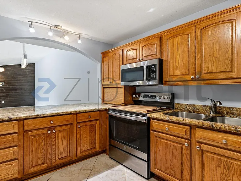 4240 S Landar Dr — Photo 14