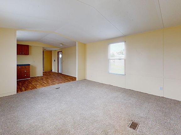 3rd image of 300 Pearl St #116
