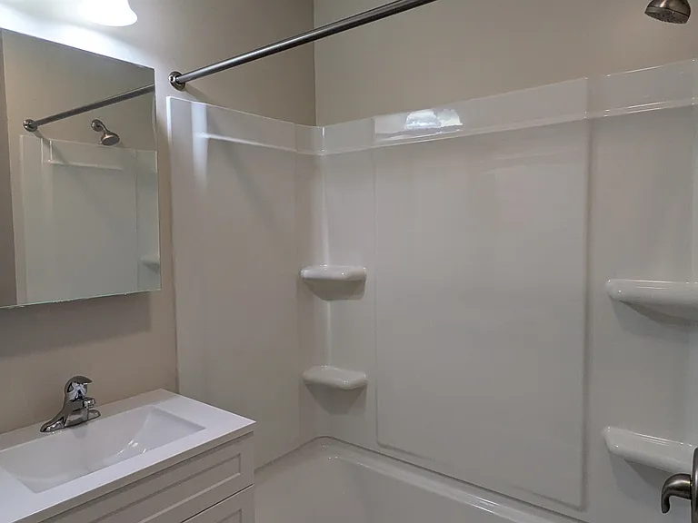 1516 Main St #6 — Photo 18