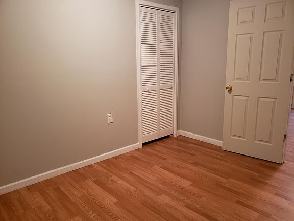 2nd image of 6118 Oaklawn Ln #Basement