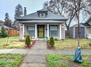 618 W 4th St, Medford, OR