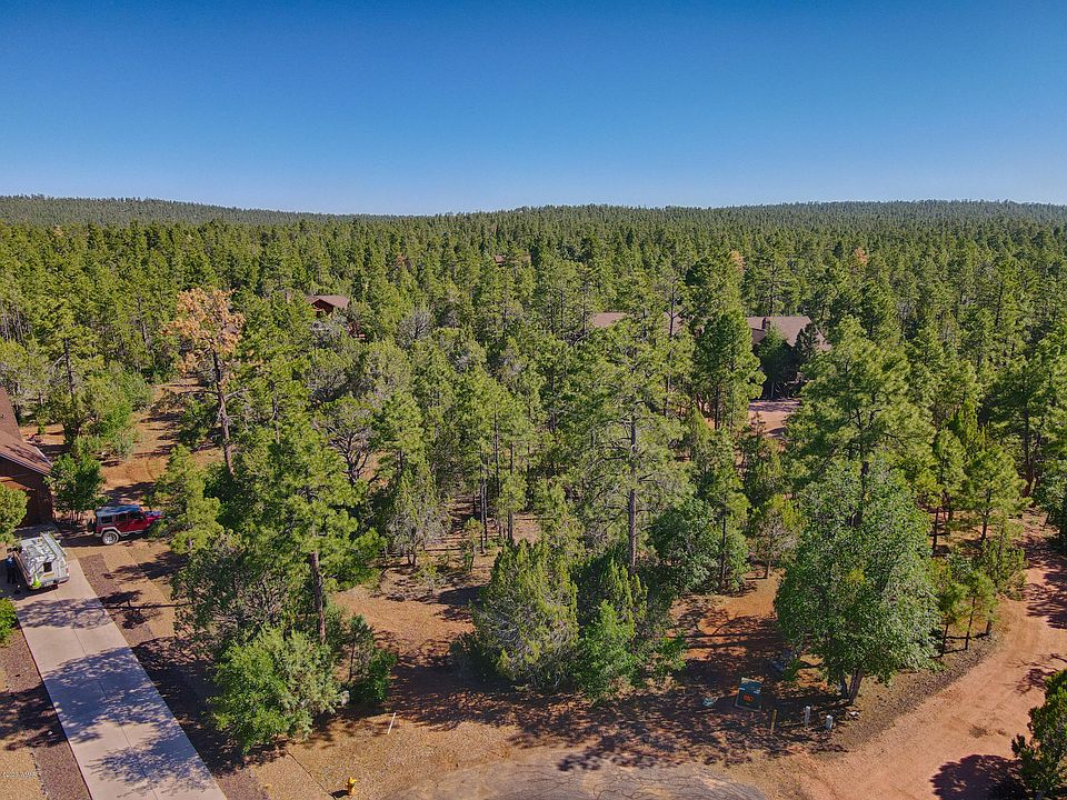 1st image of 4671 W Stonecrop Ln Unit 3