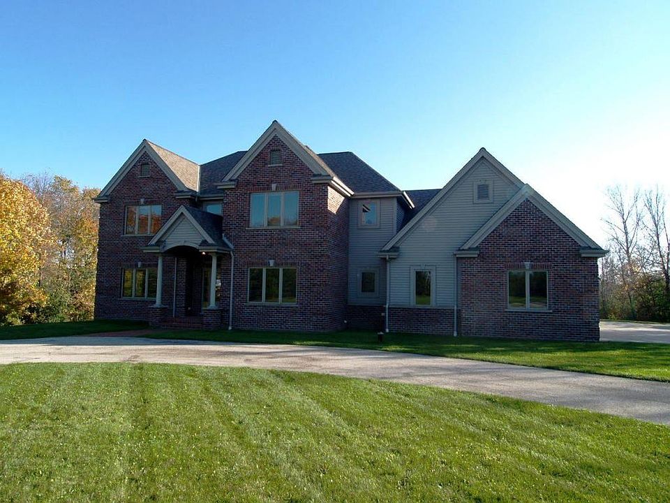 1st image of 10495 Crestview Dr