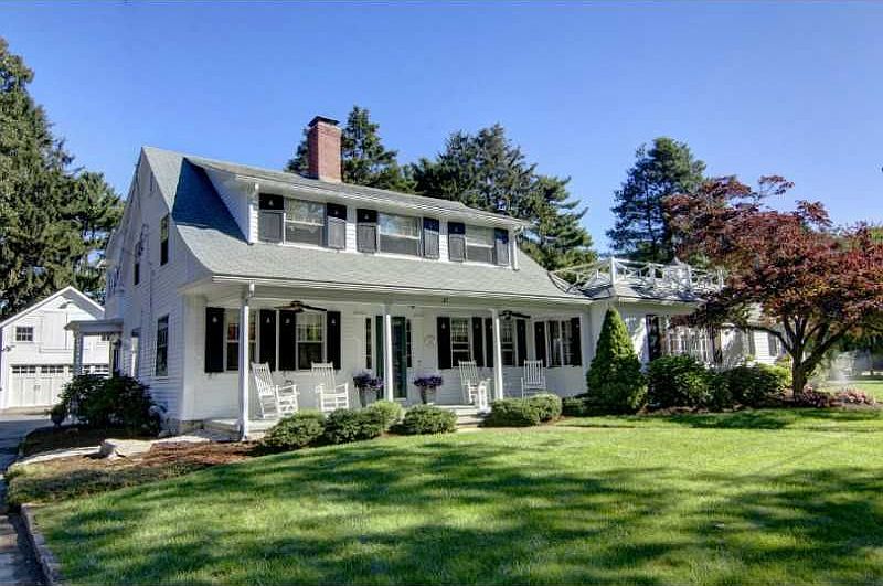 27 Alfred Drown Rd, Barrington, RI 02806 Zillow