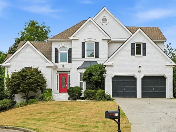 4522 Springvale Cir, Dunwoody, GA 30338