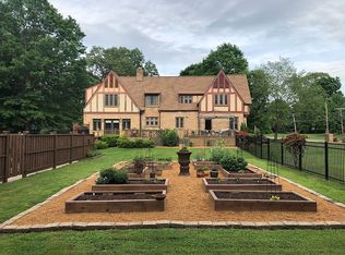 521 Backusburg Rd, Mayfield, KY 42066