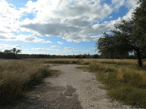2nd image of 2769 Highway 59 E