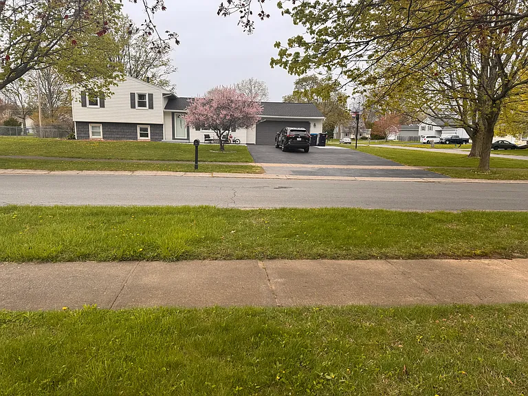 47 Virginia Manor Rd — Photo 24