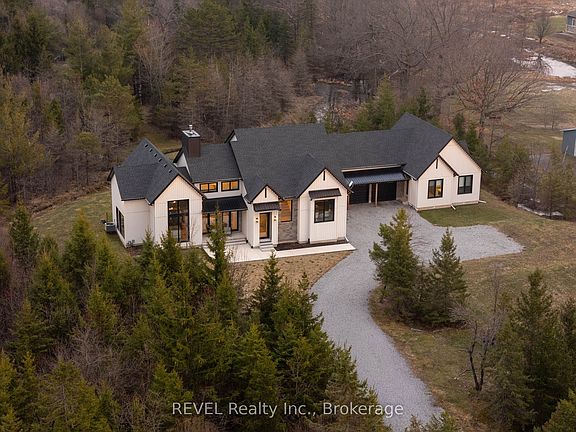 3rd image of 3901 White Rd