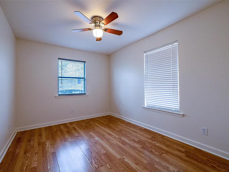 4304 Scottsdale Rd — Photo 7