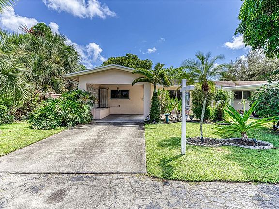 2nd image of 1676 NE 40th Street