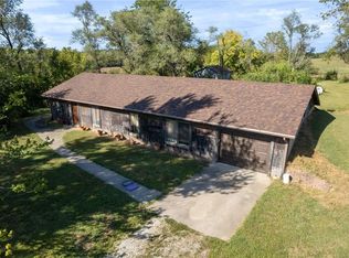 14820 Pleasant Grove Rd, Camden Point, MO 64018